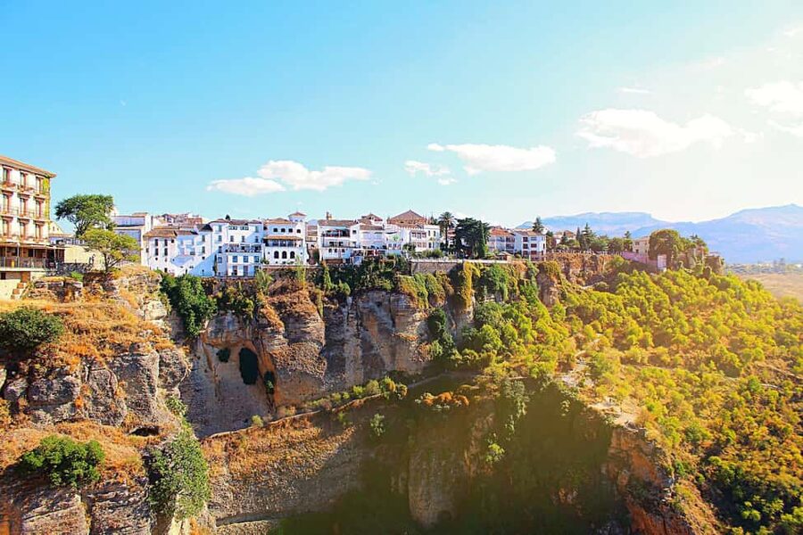 From Malaga: Ronda y Setenil de la Bodegas Day Trip by coach - Setenil de las Bodegas: walking beneath the rock like you stepped into another world