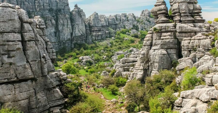 From Malaga: Torcal de Antequera Hiking Tour - The guided walk through UNESCO: Sphinx, Robot, Screw, and Cathedral