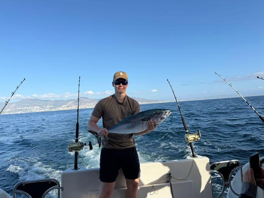 Fuengirola: 4h Trolling Fishing Trip with Snacks and Drinks - The 4 hours on the water: how the captain hunts and how you stay ready