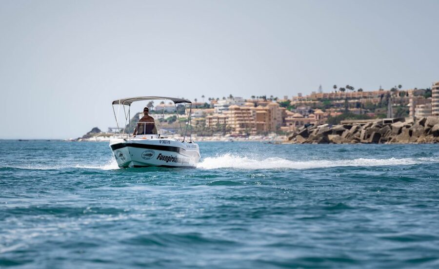 Fuengirola: Best Boat Rental without License - Price and value: what $259 per group really means