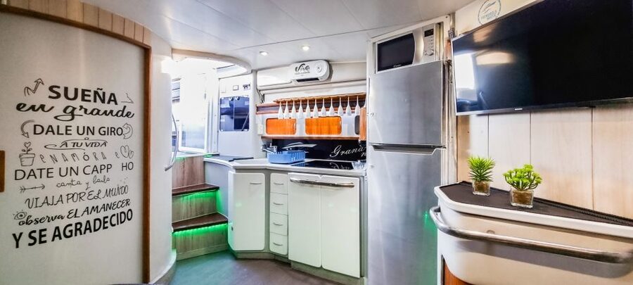 Fuengirola: Dolphin Watching by Yacht with Snacks and Drinks - Snacks and drinks: the floating happy hour setup