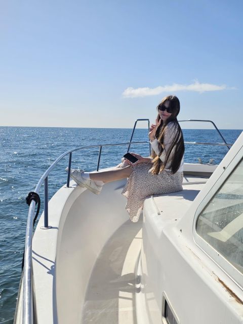 Fuengirola: Dolphin Watching Excursion with Refreshments - The 2-hour flow: what you actually do on the Fuengirola portion