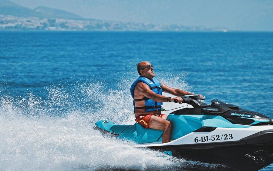 Fuengirola: Jet Ski Rental - H2: Tutorial First, Sport Mode Second, Safety Kept in View