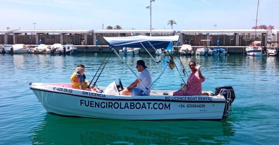 Fuengirola no License Boat from 2 To 4 Hours - Fuengirola Marina Check-In, Small Group Energy