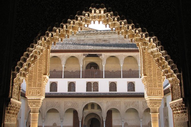 Granada Full Day Tour From Malaga - Generalife Gardens and the views toward Albayzín