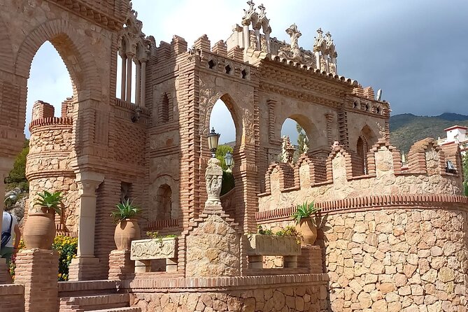 Guided tour of Castillo Colomares - Who should book this guided tour of Castillo Colomares?