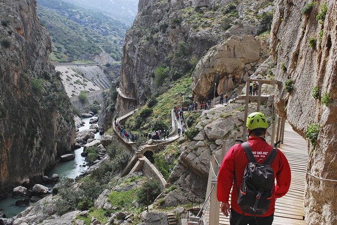 Guided Tour to Caminito del Rey from Malaga - Getting to El Caminito del Rey from Malaga: the 8:00 am rhythm