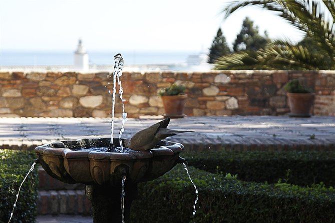 Guided visit to the Roman Theater and Alcazaba in Malaga - How to Make the Most of It: timing, shoes, and photo planning