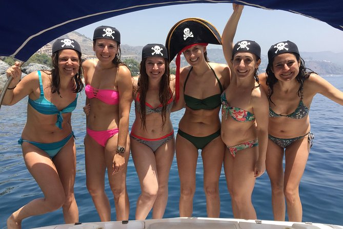 Luxury Yatch trips + Open Bar + Tapas + Paddle Surf + Snorkel - Who this tour is perfect for (and who should rethink it)