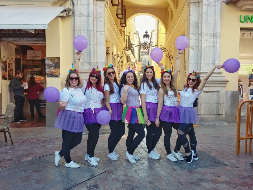 Malaga: Bachelorette Party Treasure Hunt - Alcazaba to Roman Theatre and the cathedral run