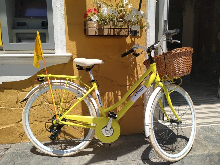 Malaga: Bike Rental for City Discovery Route & Beaches - How fit you need to enjoy this ride
