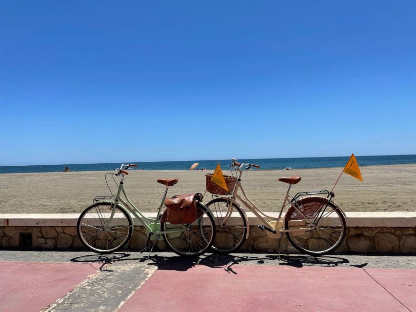 Malaga: Bike Rental for City Discovery Route & Beaches - Historic center corners: when you want slower wandering