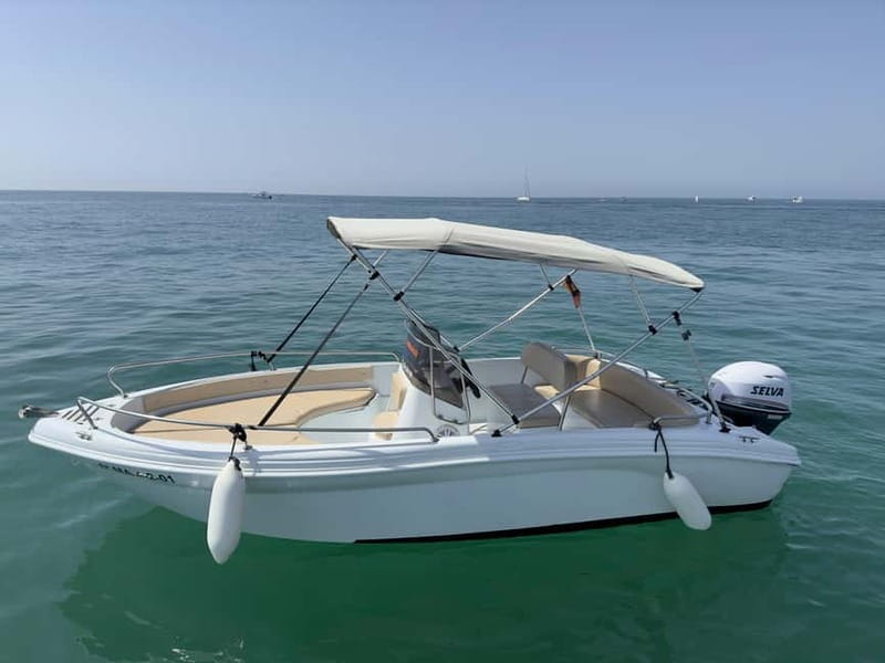 Malaga: Boat rentals without a license - Malaga’s license-free boat rental: what you’re really buying