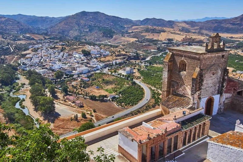 Málaga: Caminito del Rey and Álora Village Tour with Tapas - Meeting in Málaga: find the Aloratur spot quickly