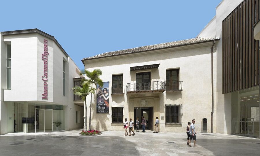 Málaga: Carmen Thyssen Museum Ticket - Your route through the museum, palace floors to modern exhibition rooms