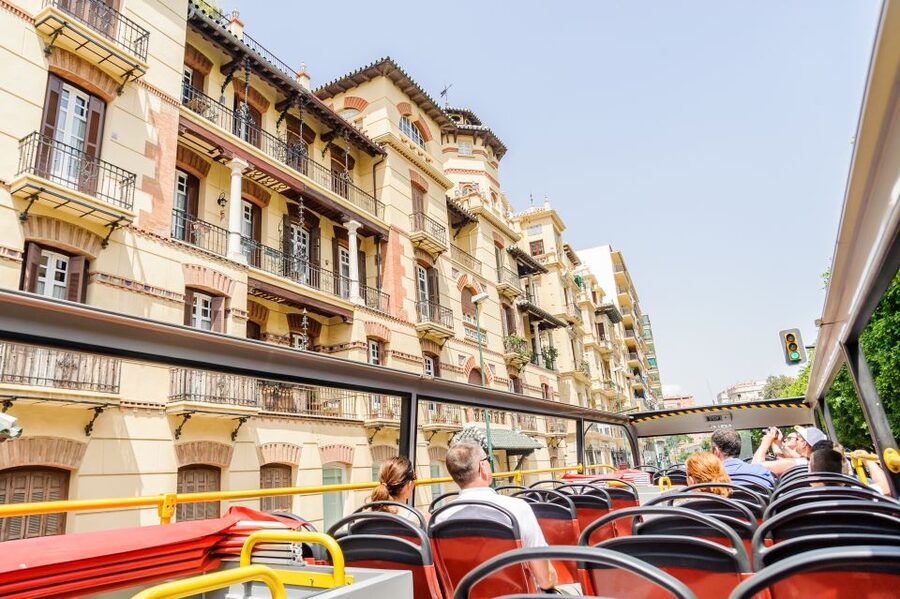 Malaga: City Sightseeing Hop-On Hop-Off Bus Tour - Playa de la Malagueta to Gibralfaro: the stops you’ll feel most