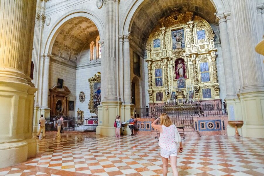 Malaga: City Sightseeing Hop-On Hop-Off Bus Tour - Common snags and how to sidestep them