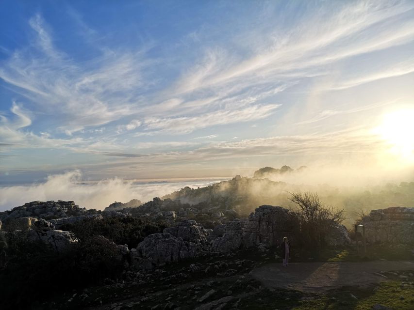 Málaga: Dolmens and El Torcal de Antequera Guided Day Trip - El Torcal de Antequera: karst rock that looks otherworldly