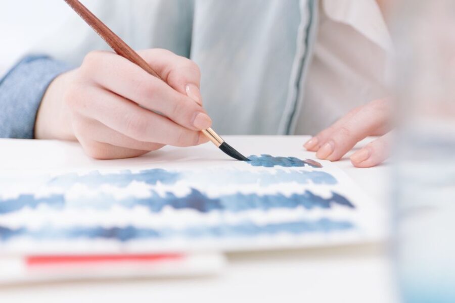 Malaga: Drawing & Painting Lesson Outdoors - Watercolor, pastels, charcoal, markers: your hands-on toolkit