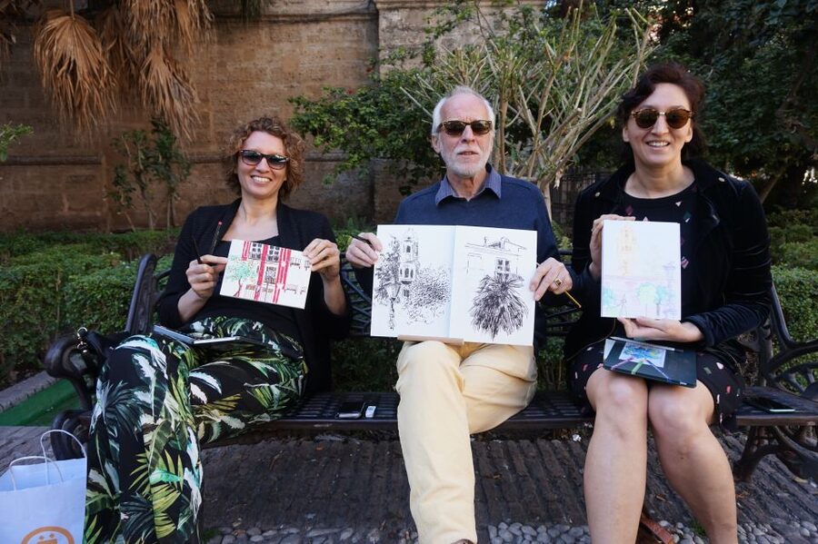 Malaga: Drawing & Painting Lesson Outdoors - Where you start: Centre Pompidou’s Colors Cube