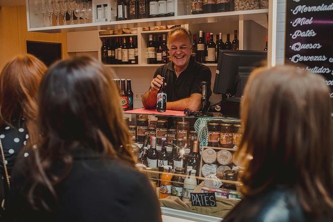 Málaga Evening Tapas Crawl Tour by Food Lover Tour - The walk and meeting point: where this tour starts in Centro