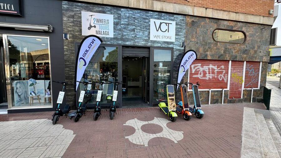 Malaga: Explore Malaga on a Electric Scooter - The safety handover, what they actually set you up with