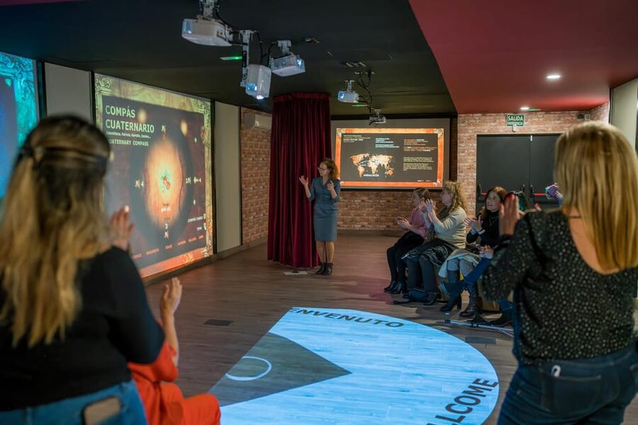 Málaga: Flamenco Course 4pm + 1-Hour Show, 3 Tapas and Drink - Price and value in Málaga: what $64 really buys you
