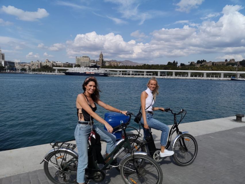 Malaga: Guided E-Bike Tour - Bikes, safety, and the group experience you should expect