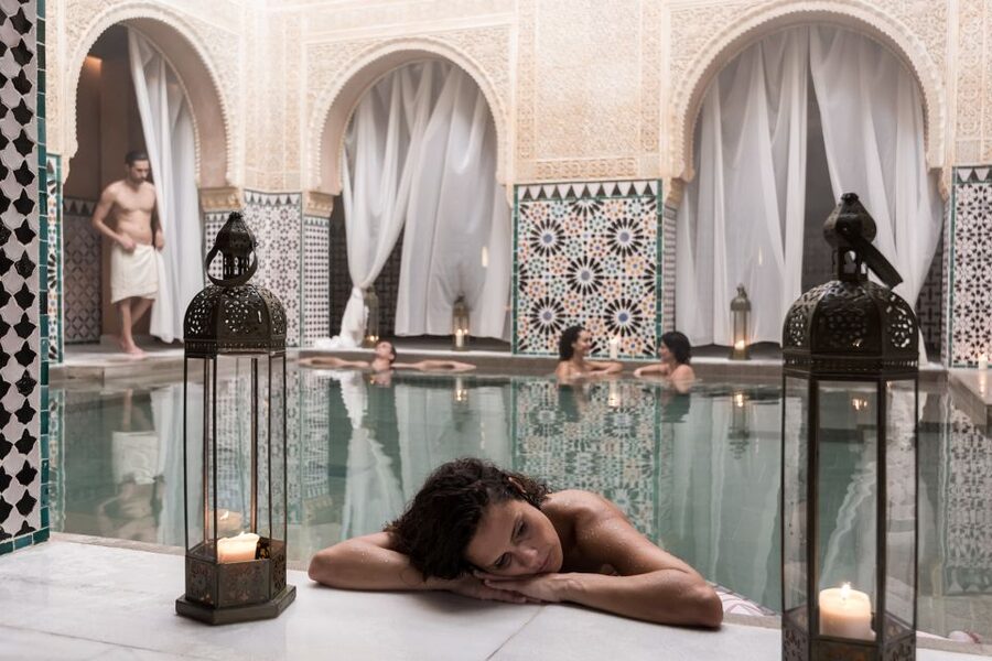 Malaga: Hammam Al Ándalus Entry Ticket with Massage - Aromatic Massage With Essential Oils: Choose Your Scent, Then Choose Your Time