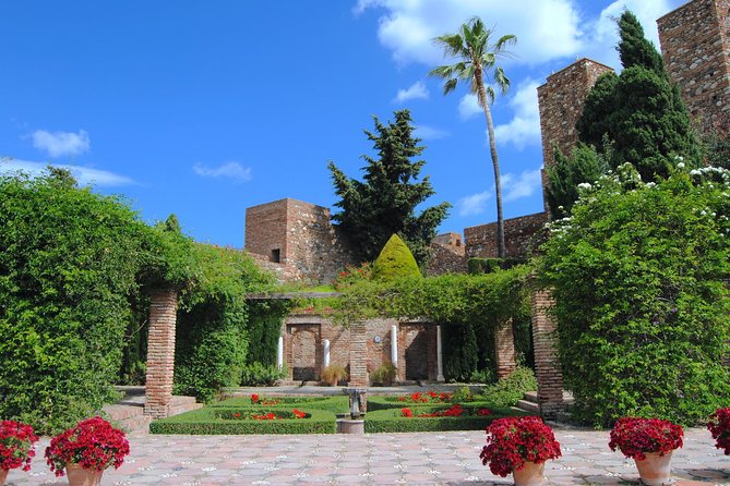 Malaga Monuments Private Walking Tour - Plaza de la Marina and the old sea wall story