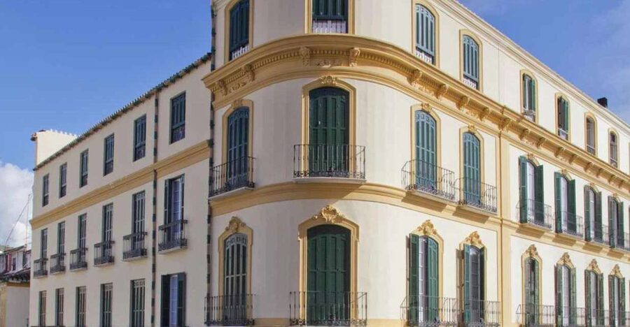 Málaga: Picasso Birthplace Museum Ticket & City Audio Guide - Museo Casa Natal de Picasso: stepping into Picasso’s first home