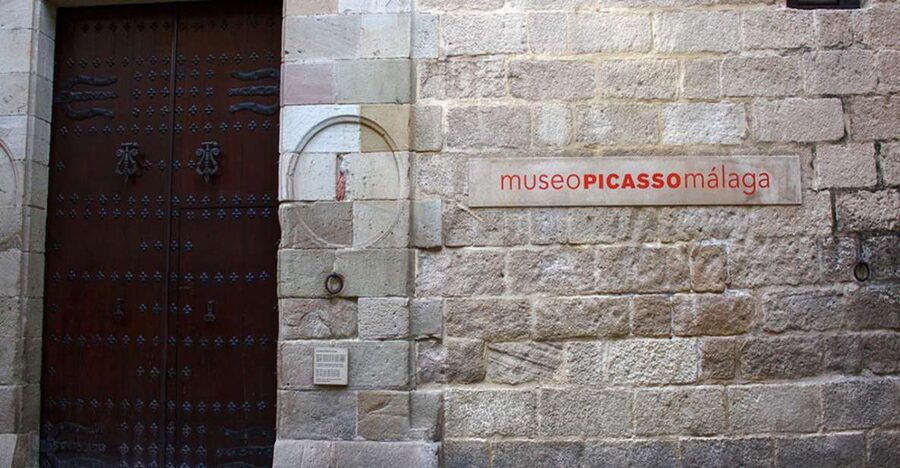 Malaga: Picasso Museum Guided Tour with Skip-the-Line Ticket - Why the Buenavista Palace Picasso Museum feels worth your time