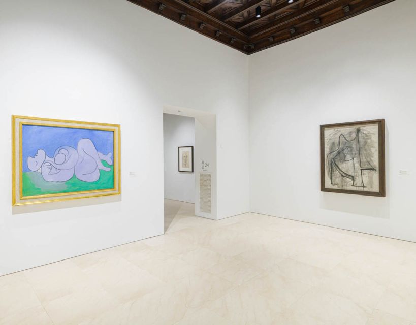 Malaga: Picasso Museum Guided Tour with Skip-the-Line Ticket - English and Spanish: pick the right language, or don’t fight the schedule
