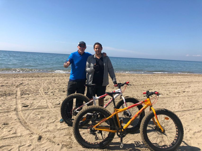Malaga: Premium Guided Bike Tour - Bikes, pacing, and photo stops that do not interrupt the flow