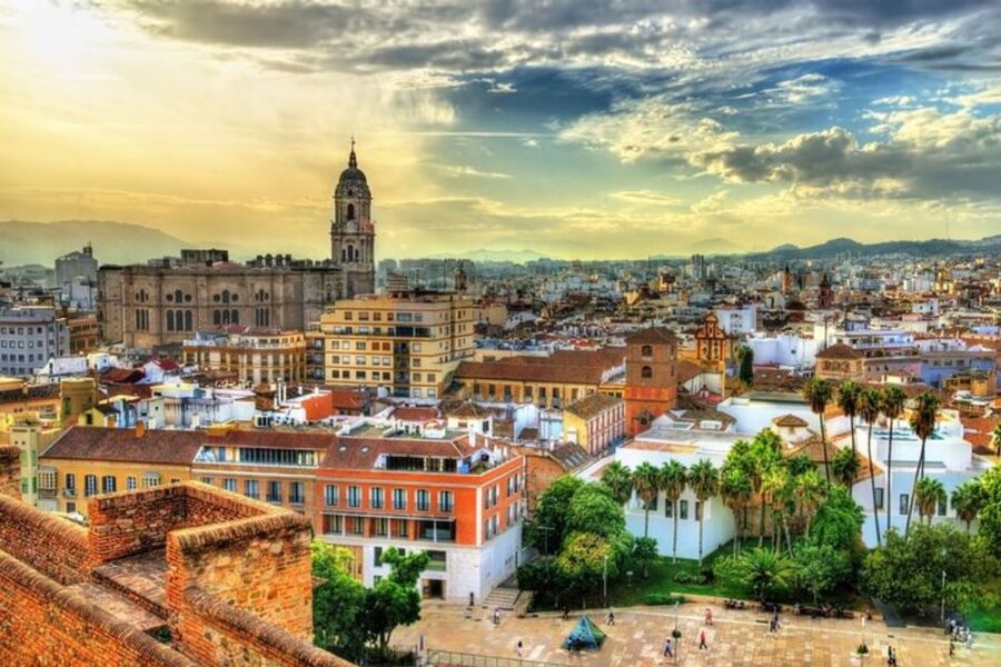 Malaga: Private custom Walking tour with a local guide - Key highlights that make this tour worth your time