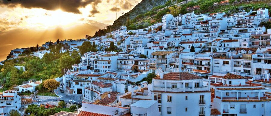 Malaga: Private Day Trip to Mijas - Ermita de la Virgen de la Peña: The Rock Chapel Viewpoint