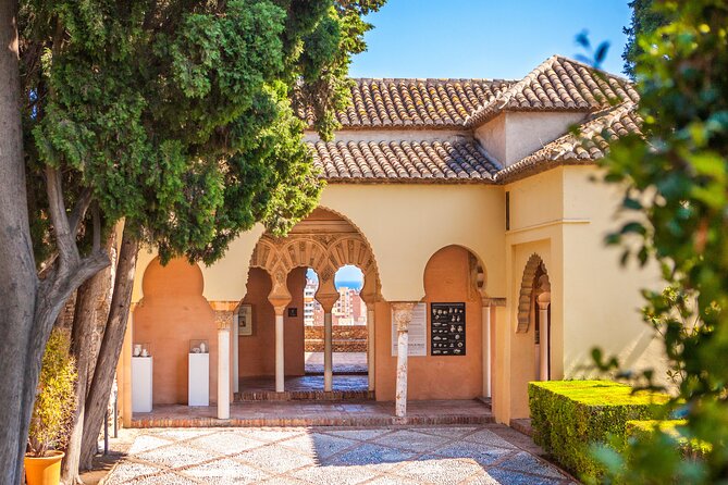Malaga Private Walking Tour, Alcazaba & Catamaran Cruise - Alcazaba of Malaga: a fortress that explains Moorish power