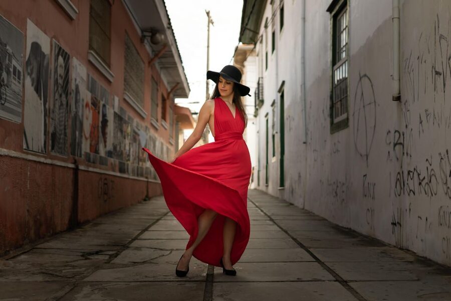 Málaga: Professional Photoshoot and City Tour - Practical tips for your one-hour shoot in Málaga