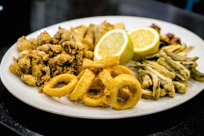 Malaga Sunset Cruise and Restaurant Dinner - Who this is best for, and who should skip it
