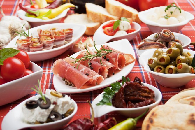 Malaga Tapas and Wine Tour - Why This 3-Hour Malaga Tapas Tour Feels Like a City Cheat Code