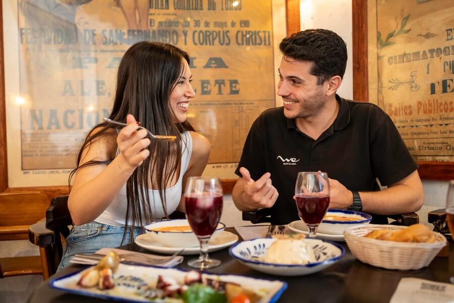 Málaga: Tapas, Wine & Rooftops Private Tour - Four tapas and wine stops: variety you can actually feel