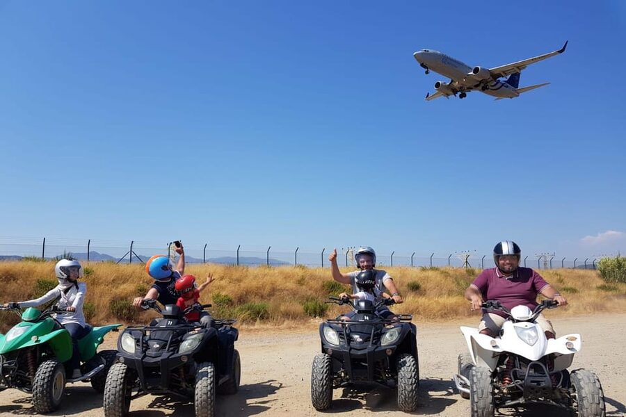 Málaga: Tour Off-Road 1-Hour Solo All-Terrain Quad Adventure - Meeting point at Cam. Puente del Rey 34, what to do before you ride