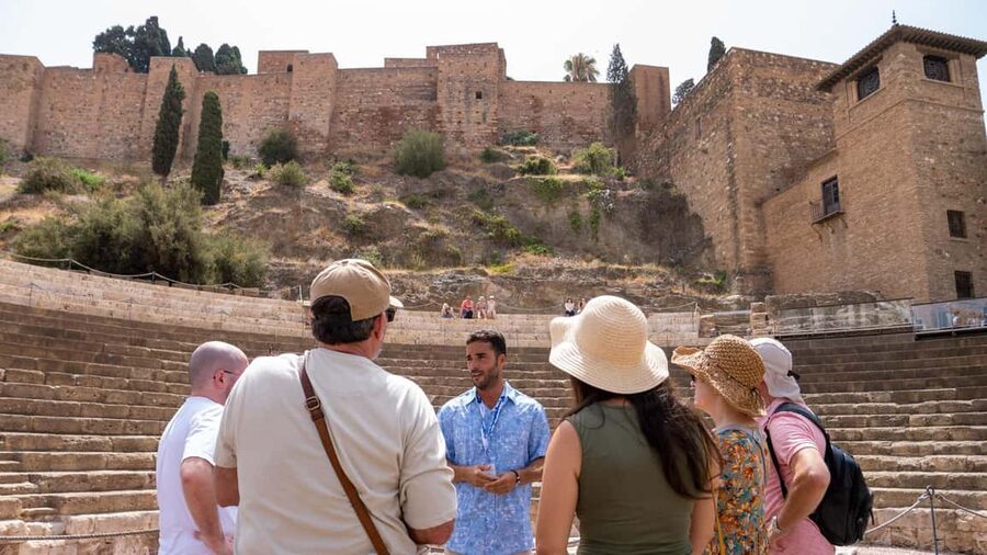 Malaga Walking Tour, Roman Theater and Alcazaba in small group with Tickets - Walking the Malaga Historic Center in about 2.5 Hours