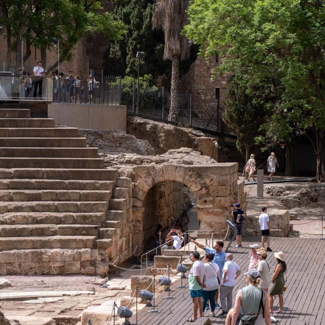 Malaga Walking Tour, Roman Theater and Alcazaba in small group with Tickets - Alcazaba of Malaga: The Practical Payoff of Included Tickets