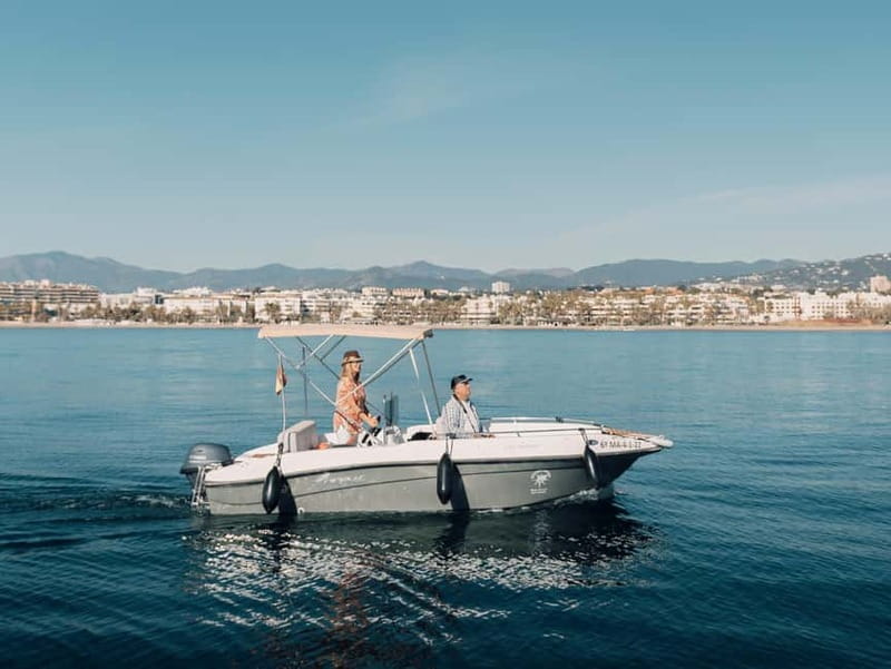 MANGO BOAT - Unlicensed boat in Puerto Banús - Key things that make this Mango Boat day work