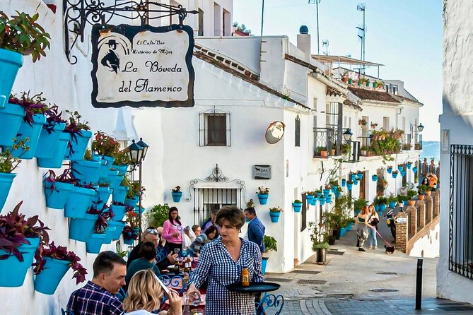 Marbella and Mijas Day Tour and Puerto Banus and Benalmadena - The Stupa of Enlightenment in Benalmádena: free, short, and surprisingly atmospheric