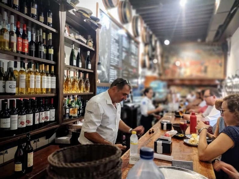 Marbella: Hidden Taverns, Tapas & Wine in the Old Town - Stop-by-stop: what each tasting moment is really doing