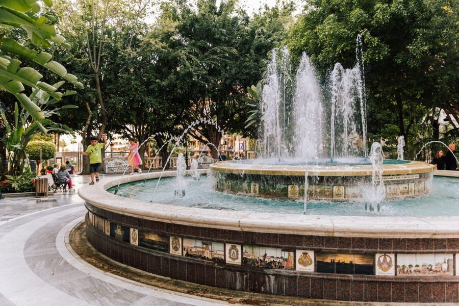 Marbella Old Town: Group Tour with a True Local - Price and value: what $29 buys you in Marbella
