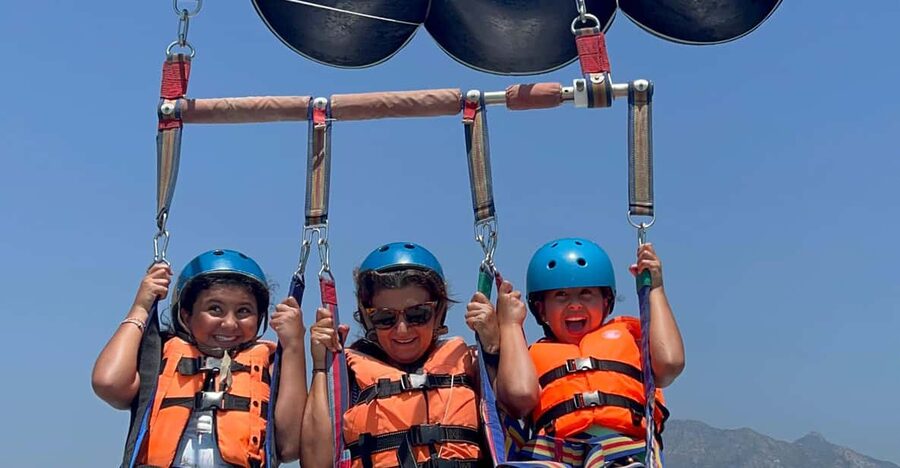 Marbella: Parasailing Flight from Puerto Banus - Weather Rules and Day-Of Flying Reality