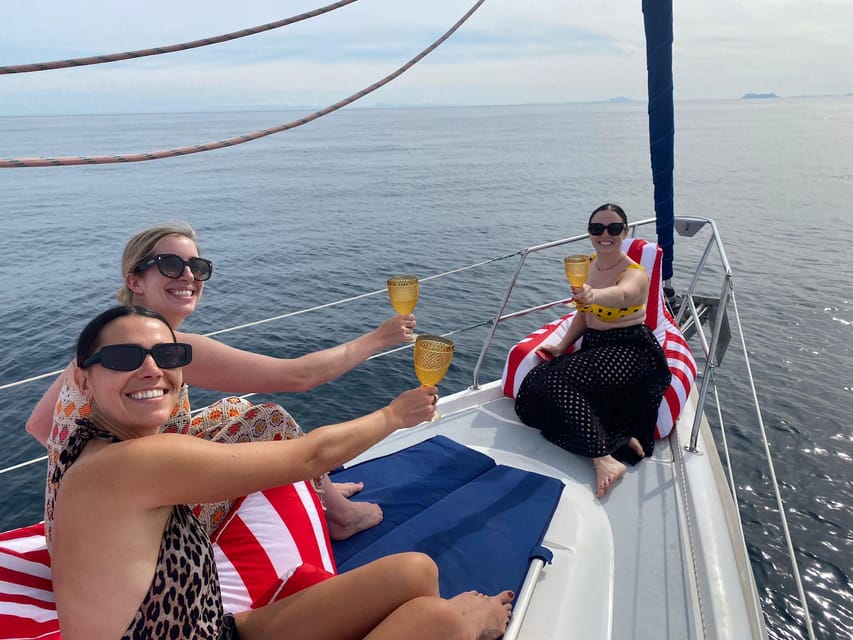 Marbella, Port Banus : SAILING Tour on Private Sailing Boat - Puerto Banus at Gate Pier 3: where this sailing actually starts